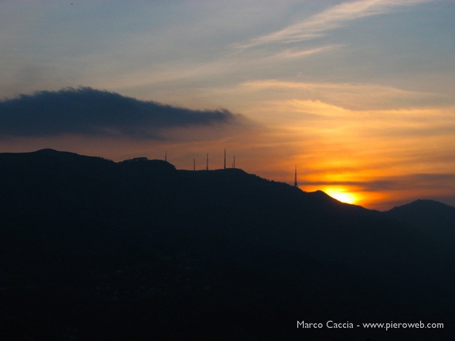 03_Linzone e Valcava al tramonto.jpg